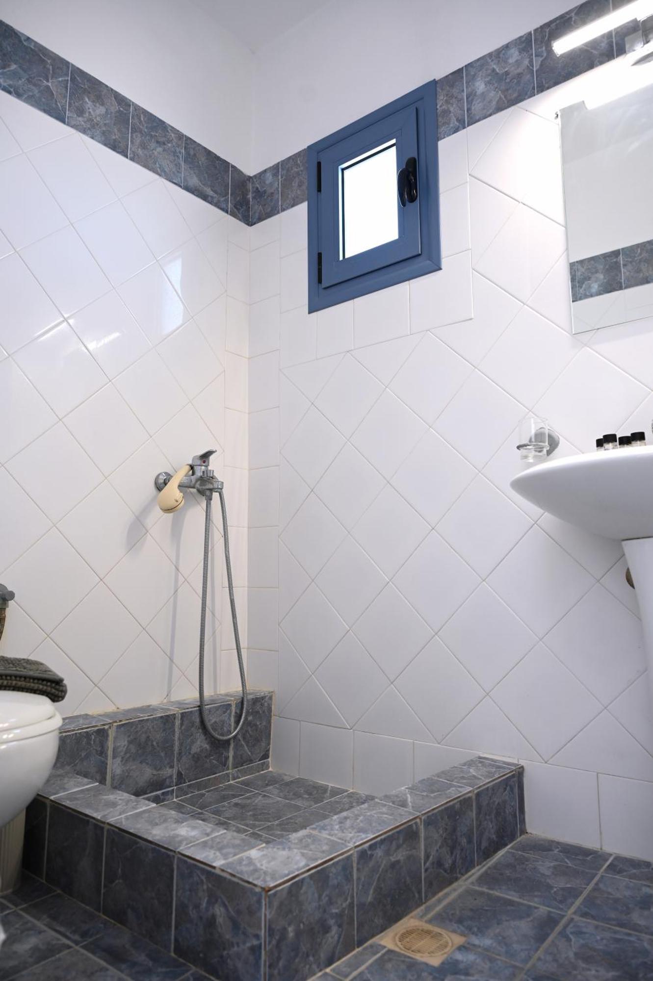Oneiro Rooms Kythnos Kanala Exterior foto